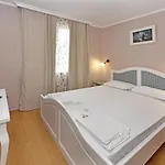 Отель Sirena Palace Family