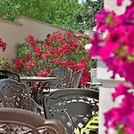 Sirena Palace Family Отель 3*