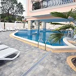 Sirena Palace Family 3*