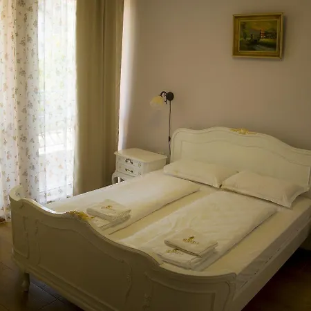 Sirena Palace Family 3* Obzor