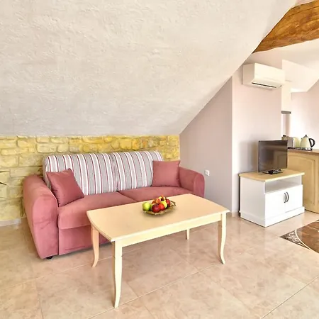 Sirena Palace Family 酒店