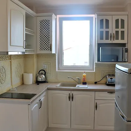 сирена палас Ceмеен Хотел Обзор