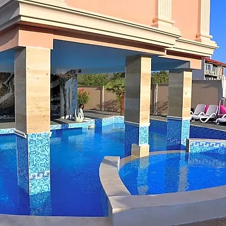Sirena Palace Family 3*