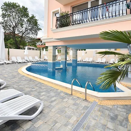 Sirena Palace Family 3* Obzor