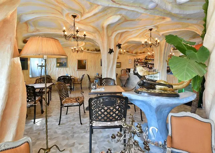 Хотел сирена палас Ceмеен 3*