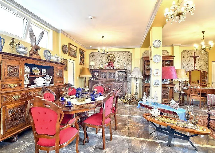 сирена палас Ceмеен Хотел Обзор